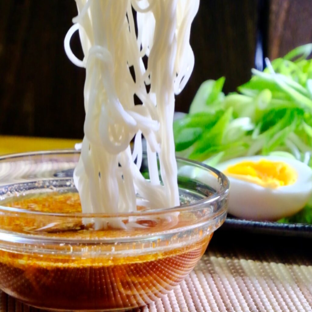 野菜がたっぷり食べられる広島つけ麺風つゆ