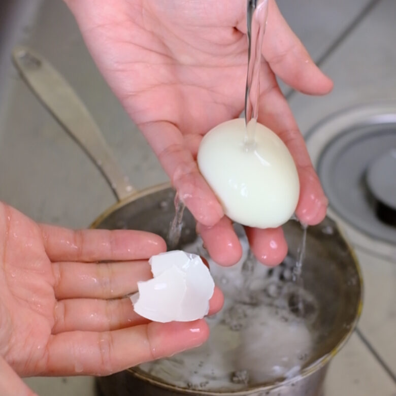 ゆで卵の殻が簡単に剥ける方法